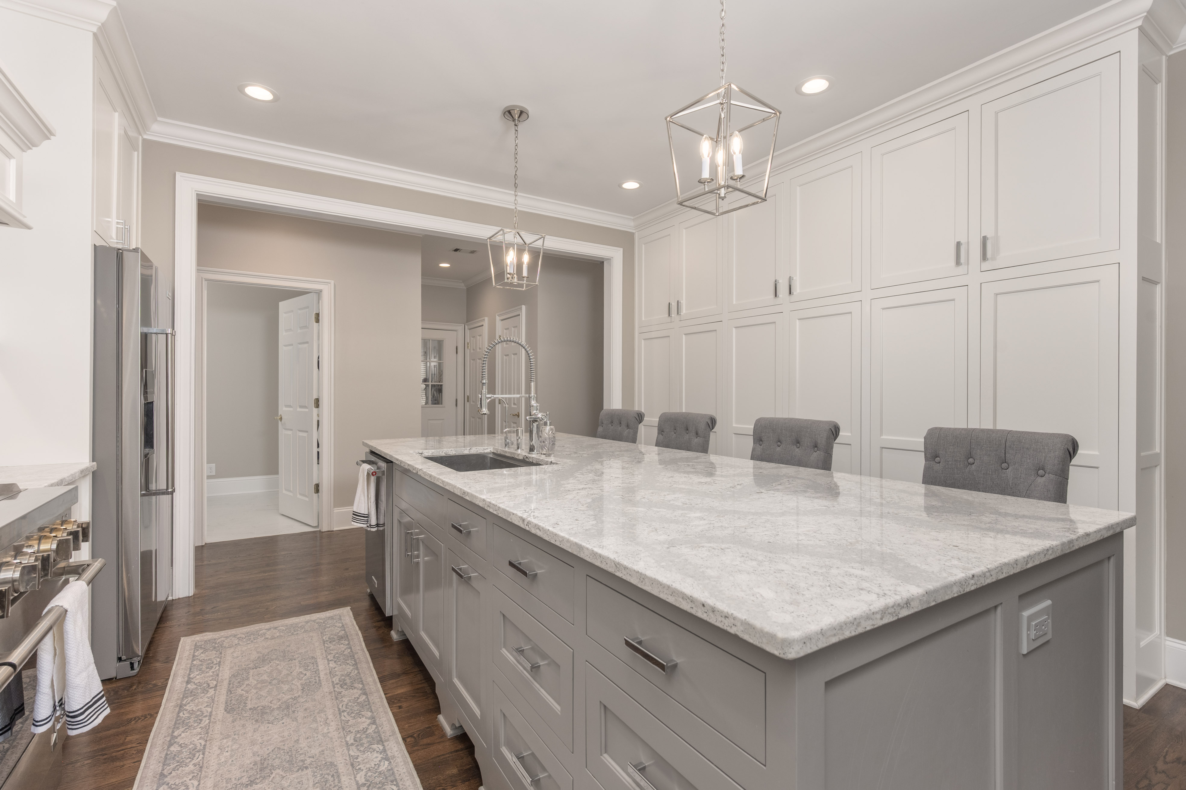 1011 Penfield Way image 22